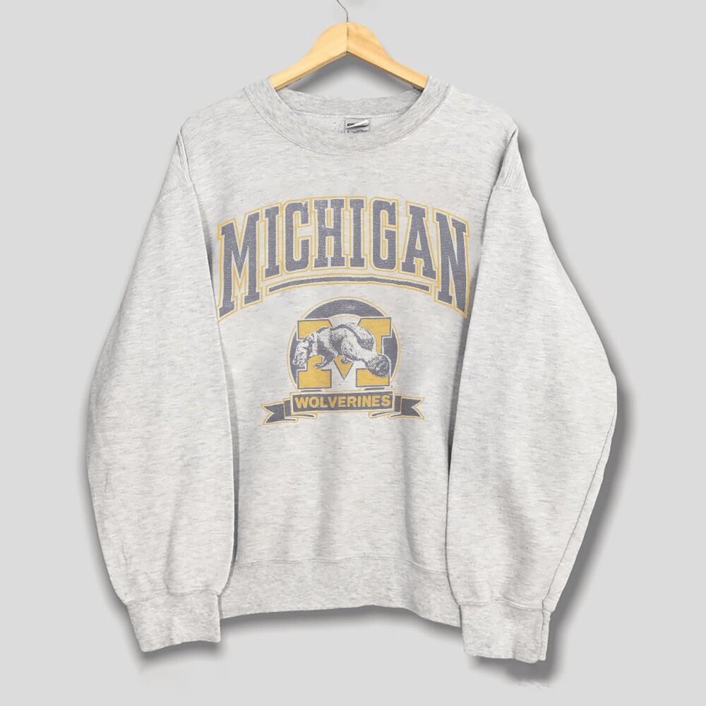 University of Michigan Wolverines Crewneck Sweatshirt, Retro NCAA Football Shirt